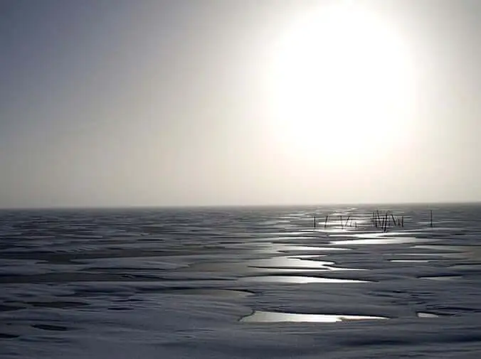 un paisaje con el sol de fondo hace pensar en el Estrés en verano